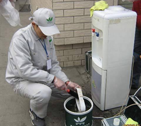 飲水機怎么清洗? 飲水機怎么清洗?