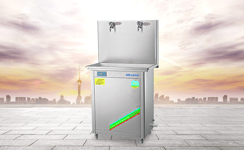 小型工廠直飲水設(shè)備介紹